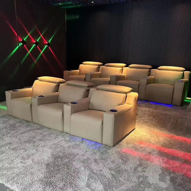 Divano Cinema Moderno di Alta  - Home Cinema High End recensione e prezzo