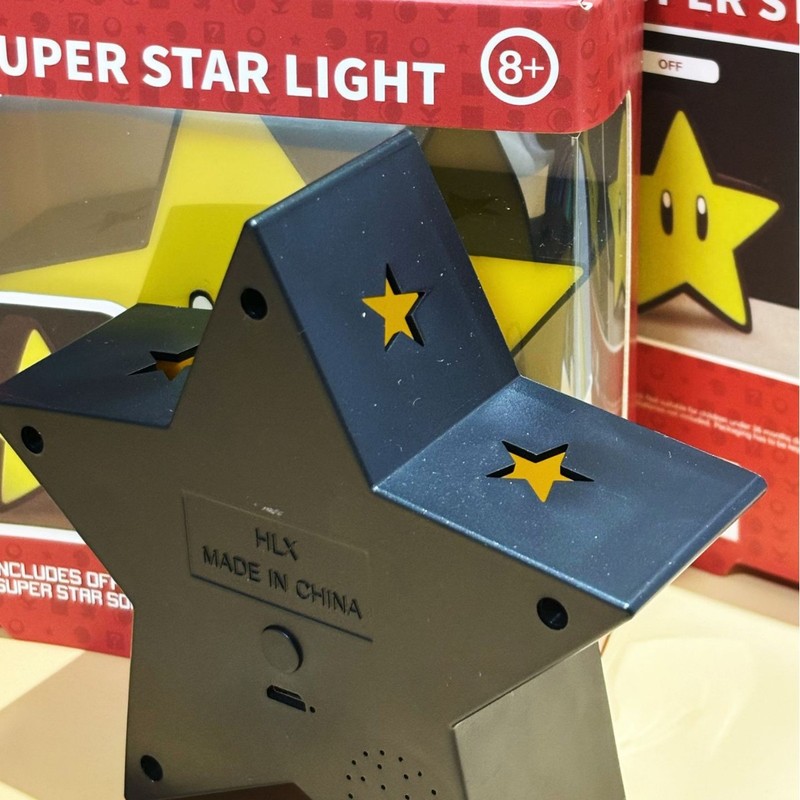Nuova Lampada Notturna LED a F - Home Cinema Lighting recensione e prezzo
