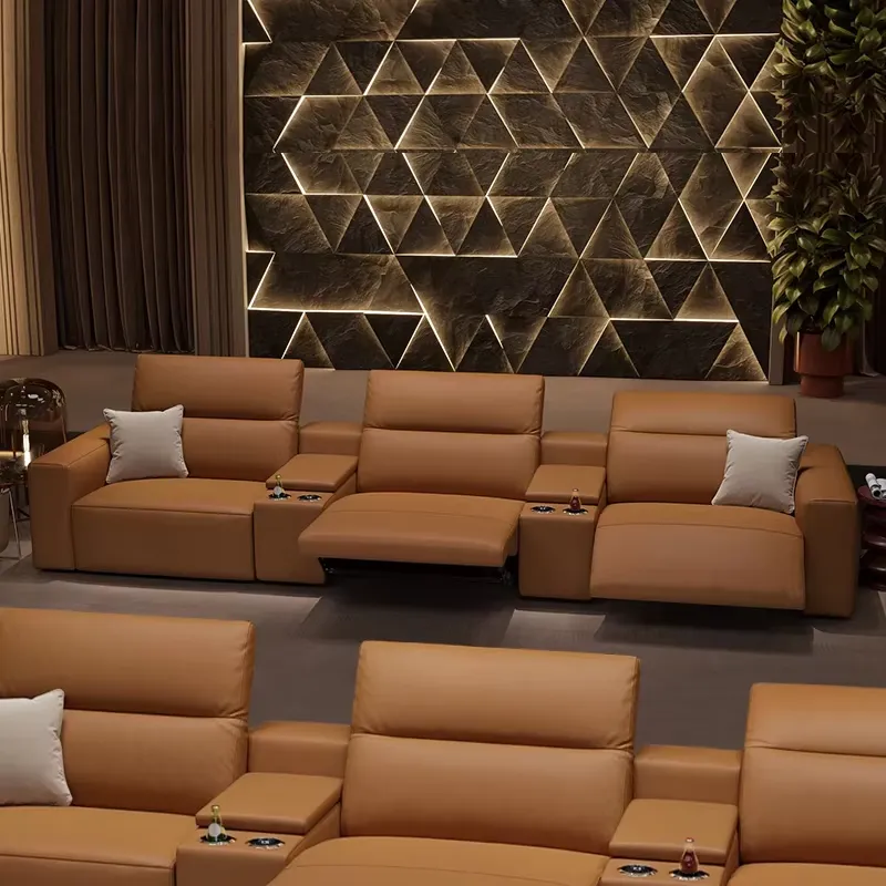 Divano Sezionale di Alta Gamma - Home Cinema High End recensione e prezzo